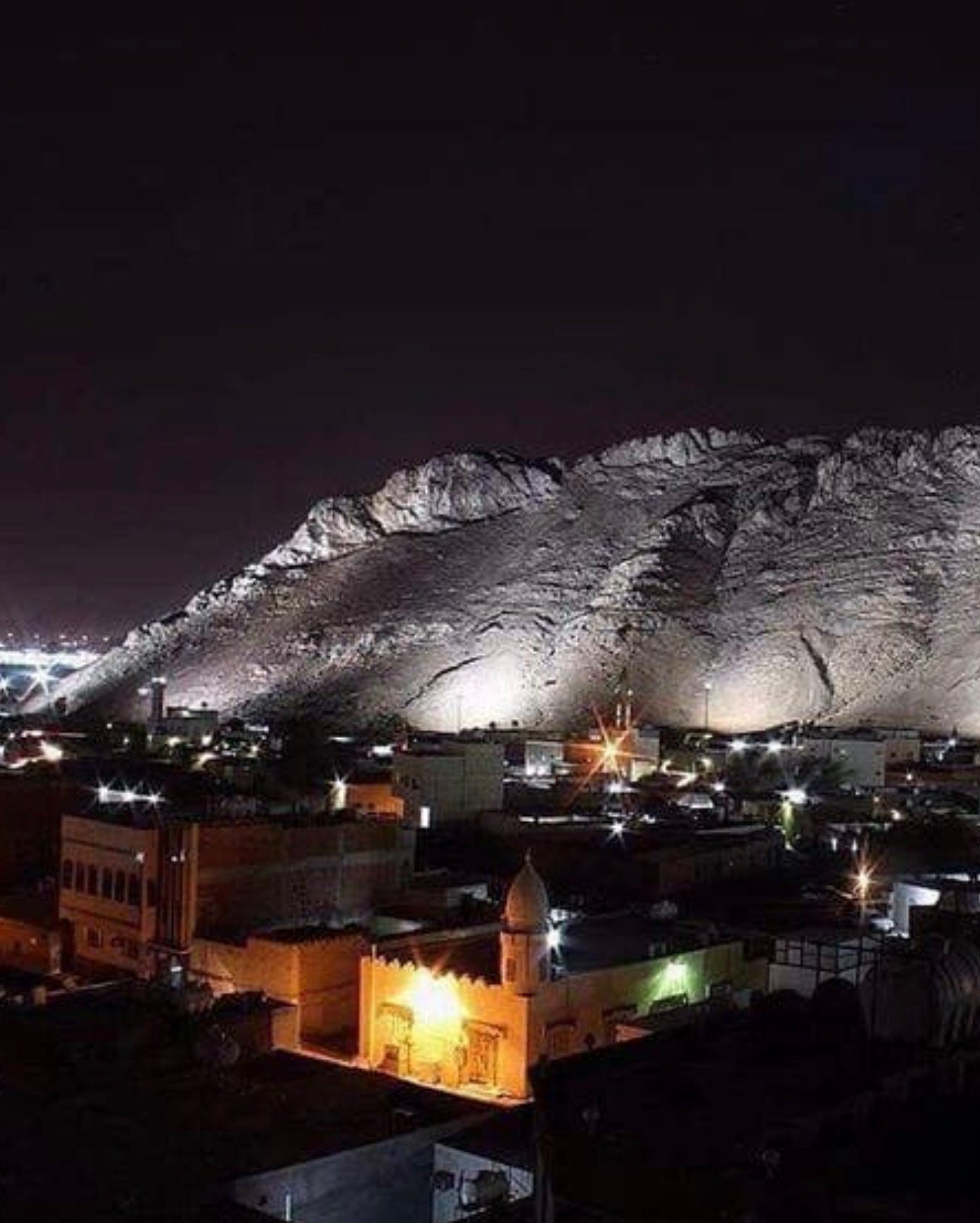توصيل من المدينة المنورة الي مطار جدة