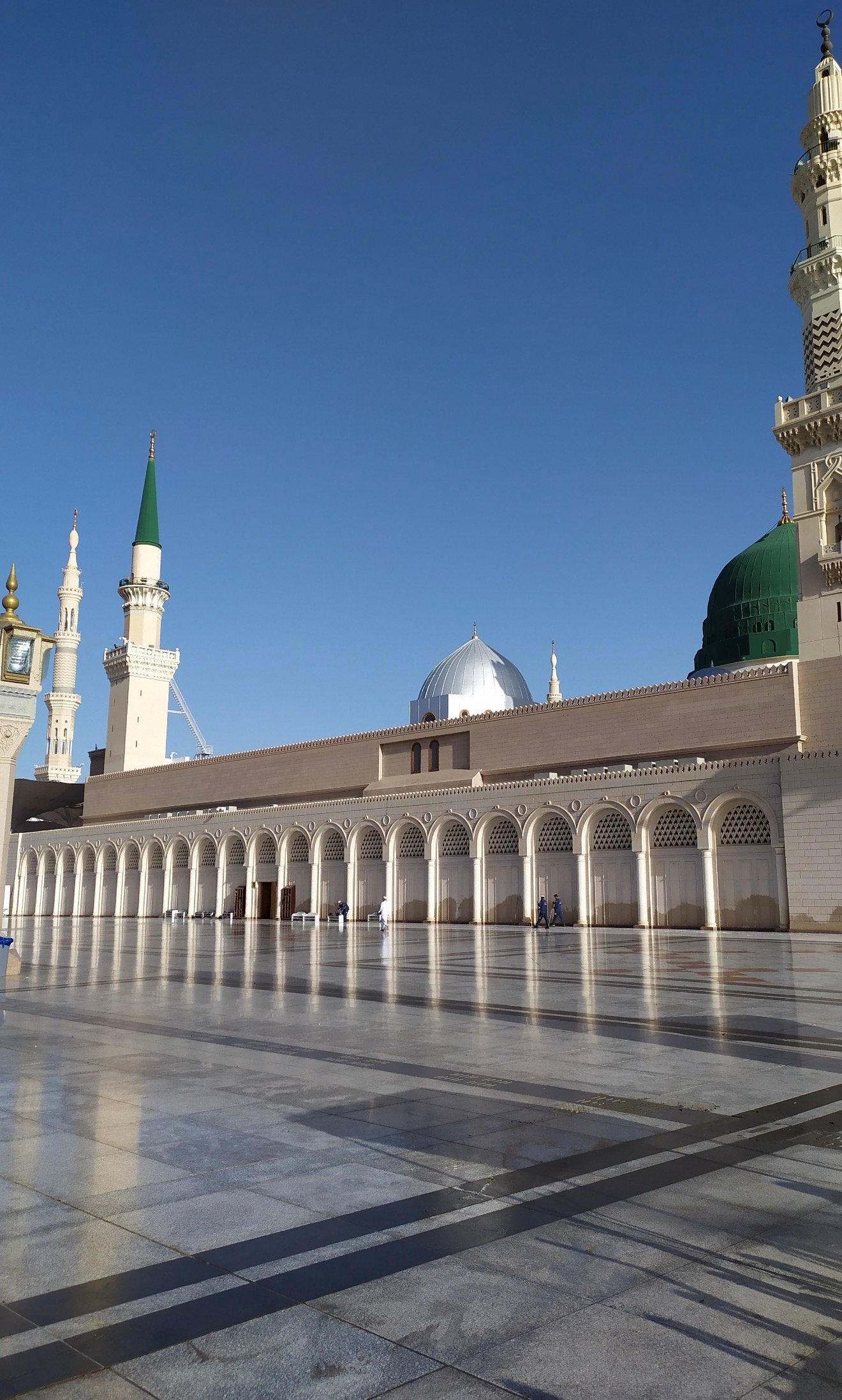 توصيل من الحرم النبوي إلي محطة قطار المدينة